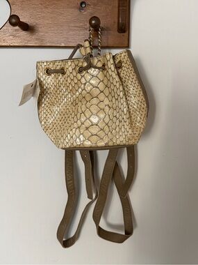 Covet Leather Made in Italy Snake Embossed Bucket Bag Genuine Leather